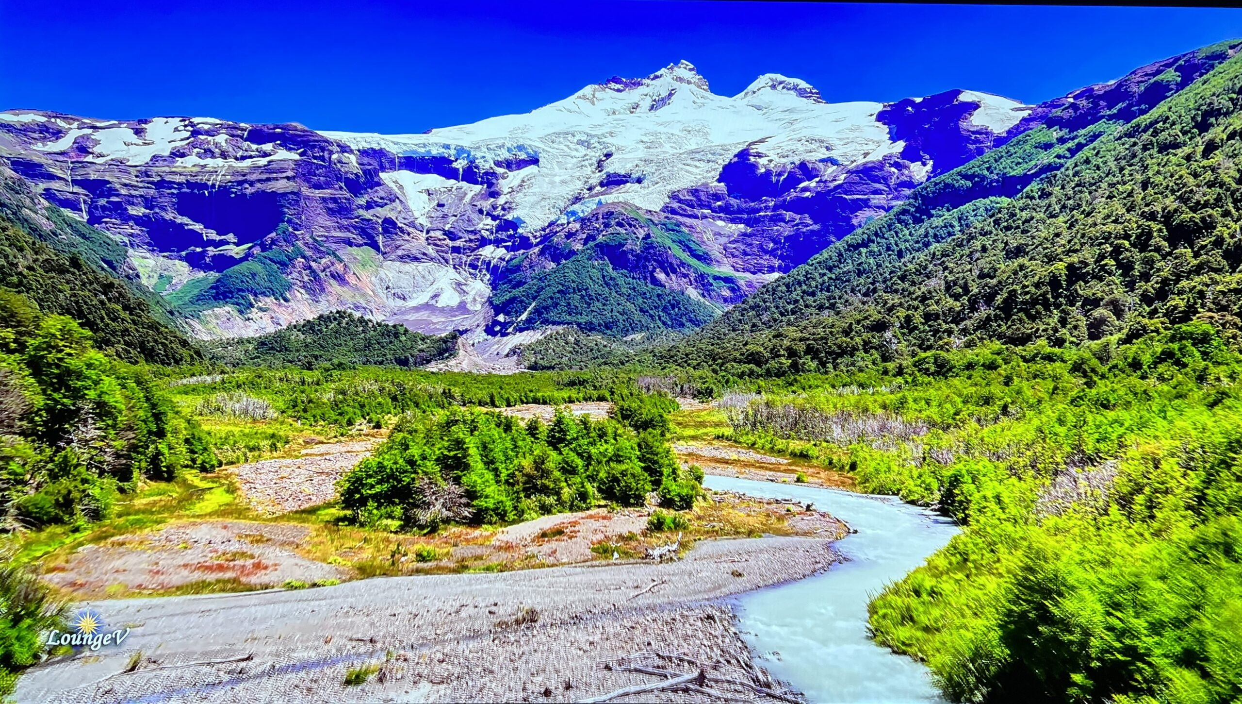 Kadr z filmu YouTube "Incredible Patagonia" przed kalibracją 
